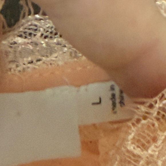 Lace Blush Top - Picture 5 of 5